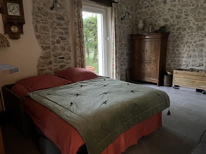 Le canapé lit rapido ouvert. Couchage 160/190cm